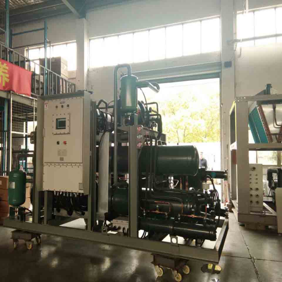 水冷螺桿低溫復(fù)疊式制冷機組 水冷螺桿低溫復(fù)疊式制冷機組